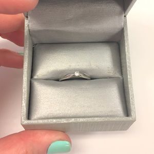 Diamond solitaire ring
